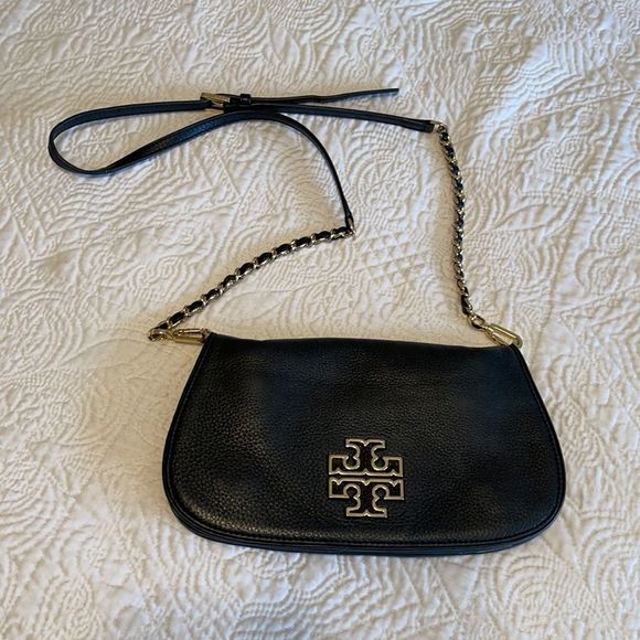 Tory Burch black crossbody - Picture 1 of 2